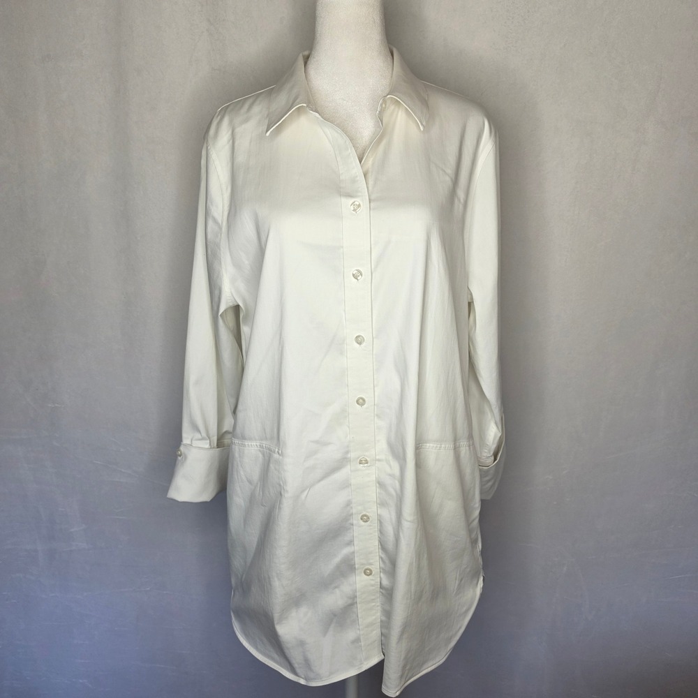 Chico's No Iron Chic Stretch White Button Down Tunic Shirt Size 2 Large